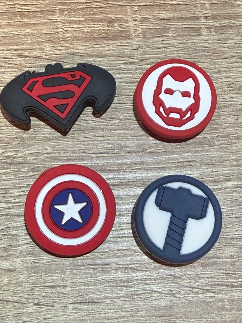 CROCS Marvel & DC Superhero Jibbitz Charms in Red White Blue Black